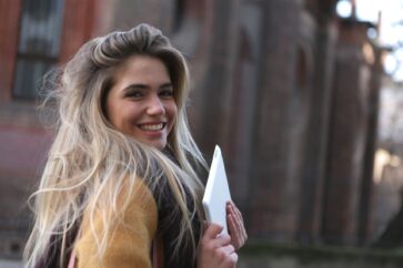 Albanian Women For Marriage – Mail Order Brides