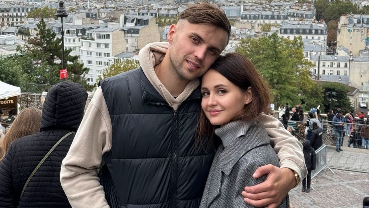 american man and british woman