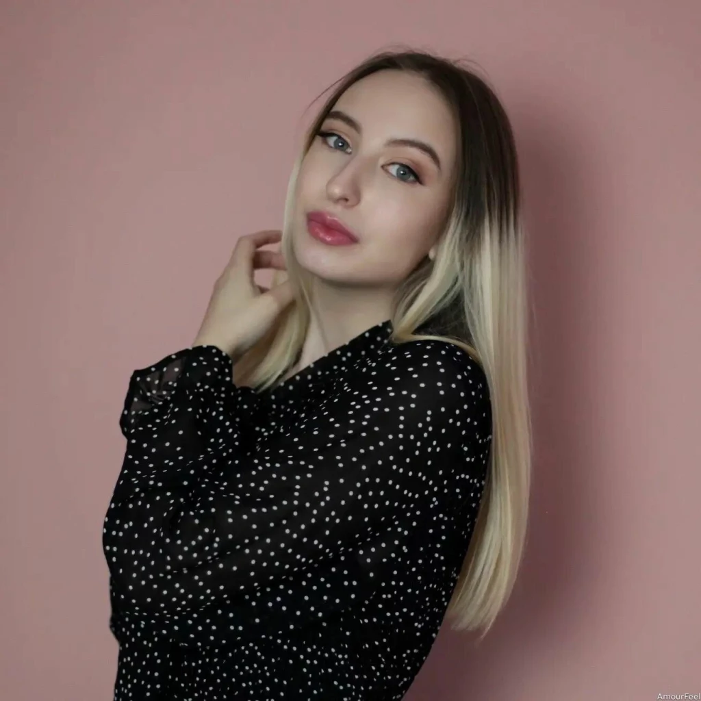 Anna Profile image 6