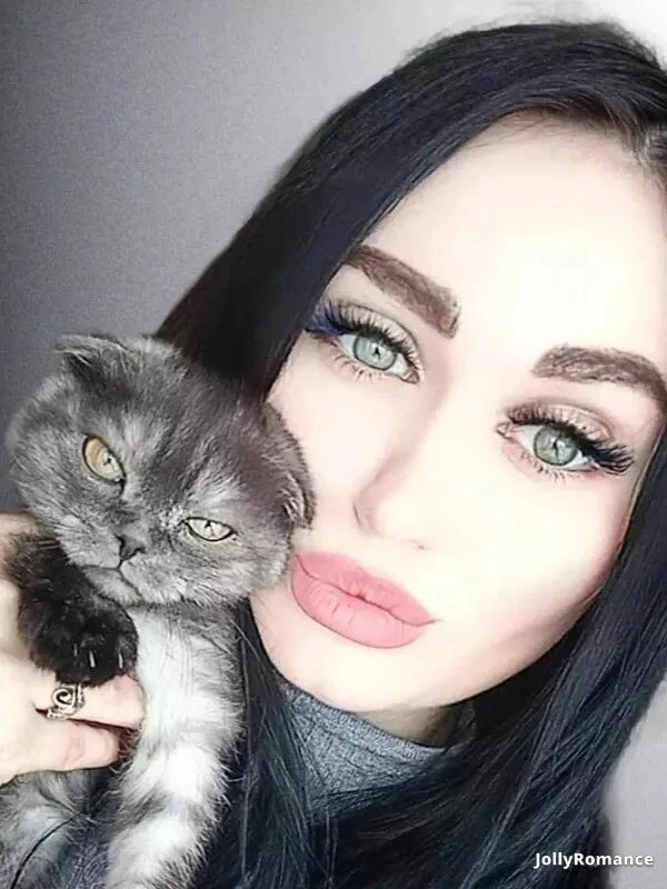 Ilona Profile image 1