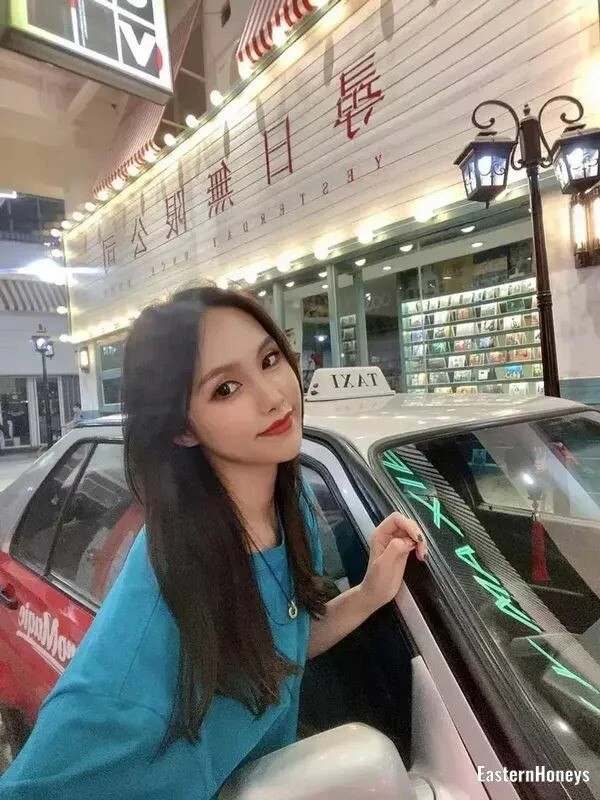 Jia Profile image 2