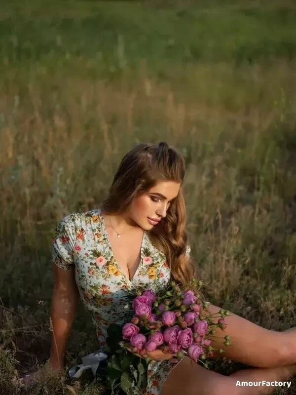 Valeria, 31