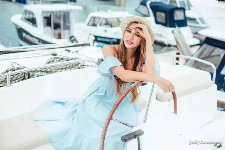 Anfisa, 28