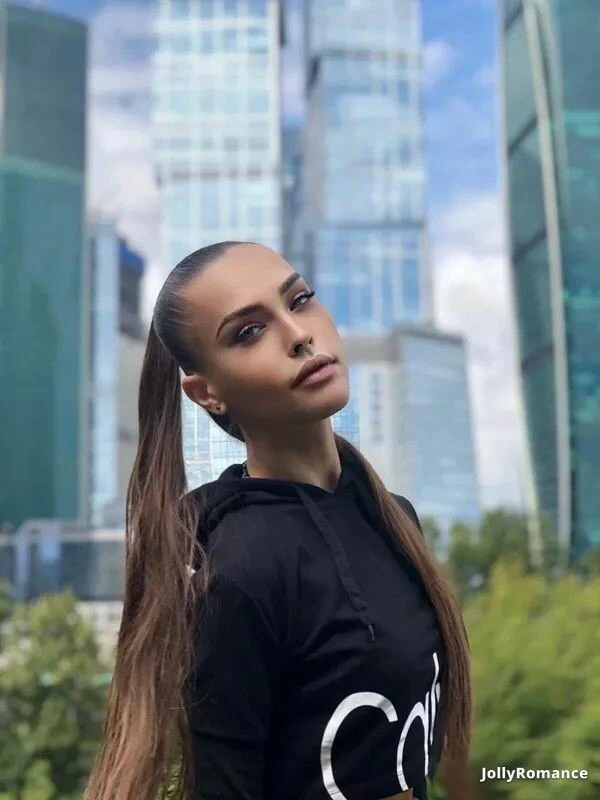 Olga Profile image 1