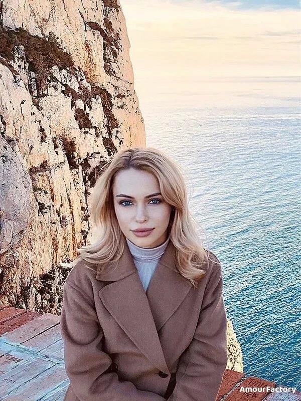 Lena Profile image 1