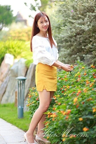 Anna Profile image 1