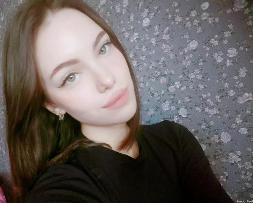 Syuzanna Profile image 4
