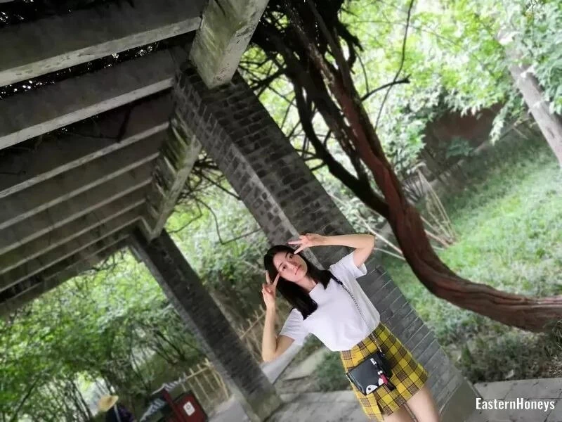 Yinghui Profile image 3