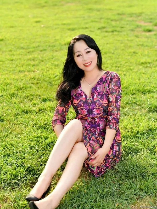Tina Profile image 5