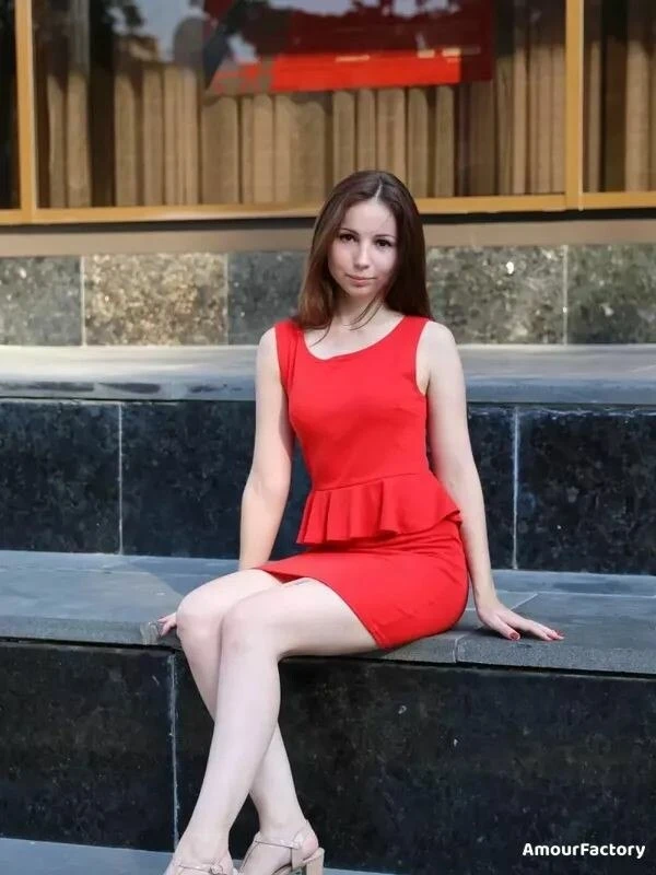 Liliya, 24