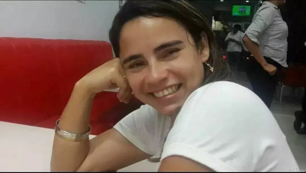 Camila Profile image 5