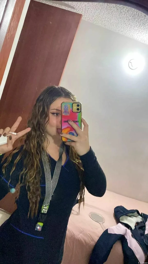 Evelyn Profile image 2