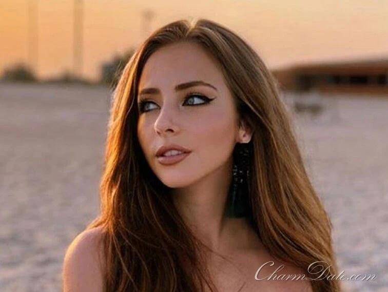 Mary Profile image 4
