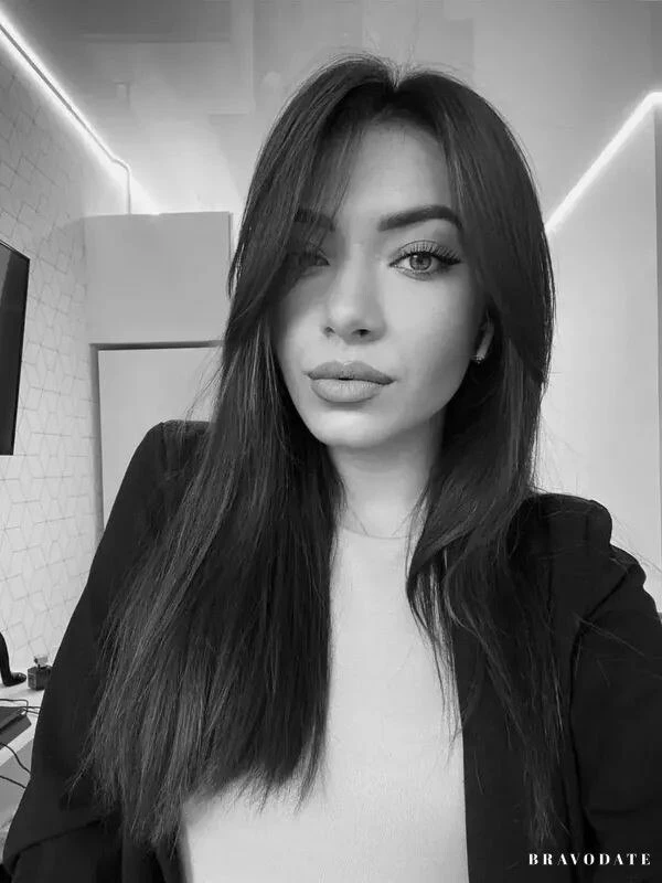 Alvina Profile image 3