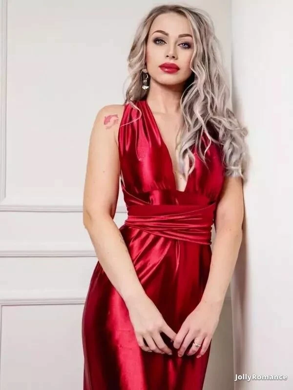 Larisa Profile image 2